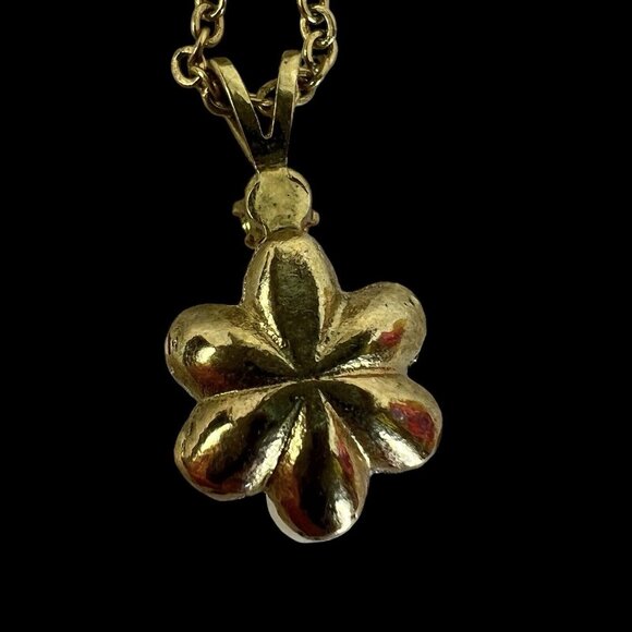 Avon Faux Pearl Cluster Necklace February Purple Birthstone Flower Pendant VTG - Picture 6 of 7